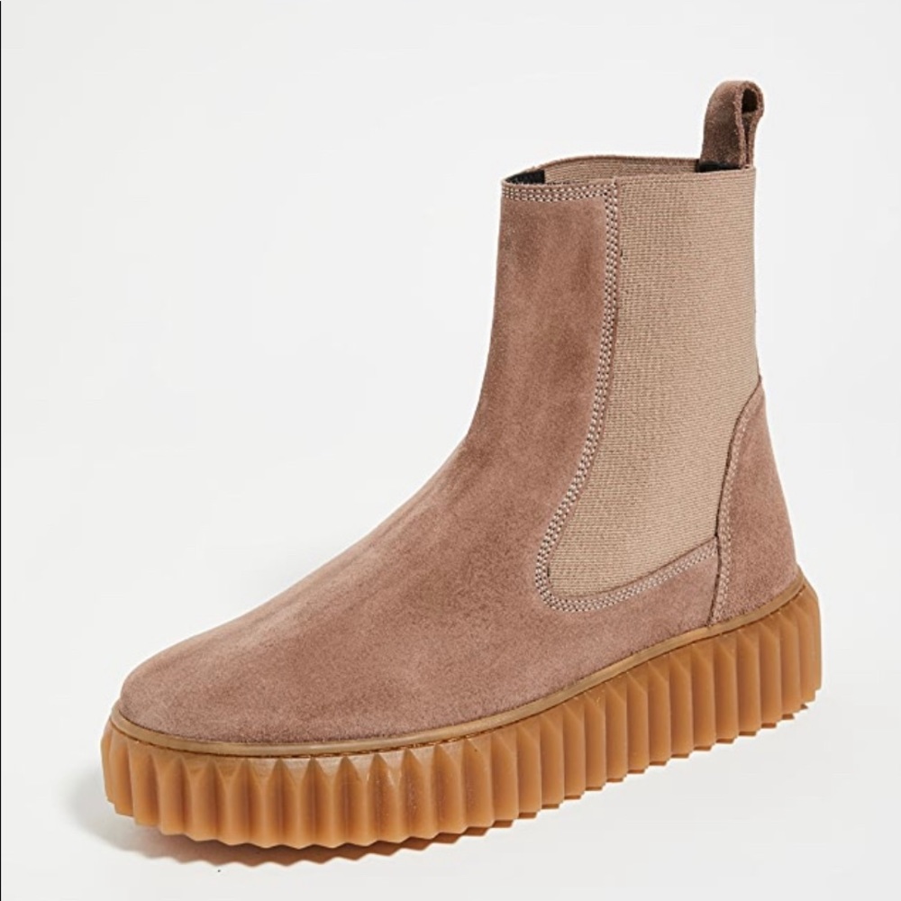 Voile Blanche Beth Chelsea Boots BRAND NEW!